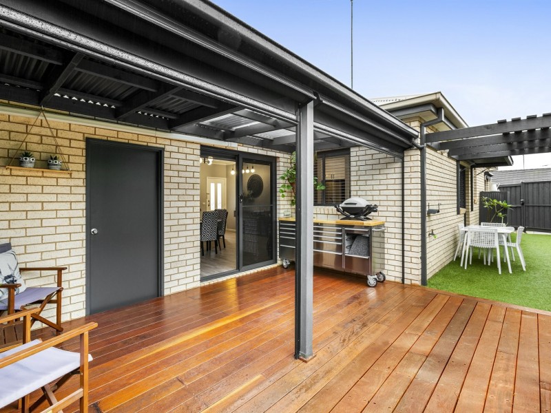 9 Nash Avenue, Drysdale VIC 3222