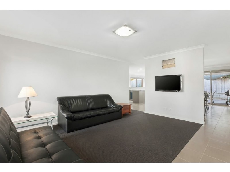 1 Martinsen Street, St Leonards VIC 3223