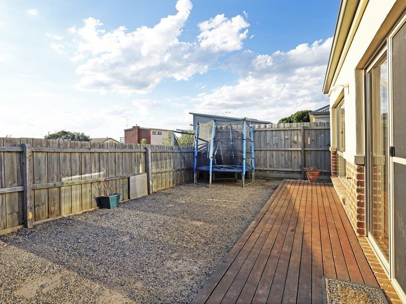 1/3 Welfare Street, Portarlington VIC 3223