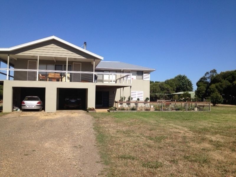 395 Bluff Road, St Leonards VIC 3223