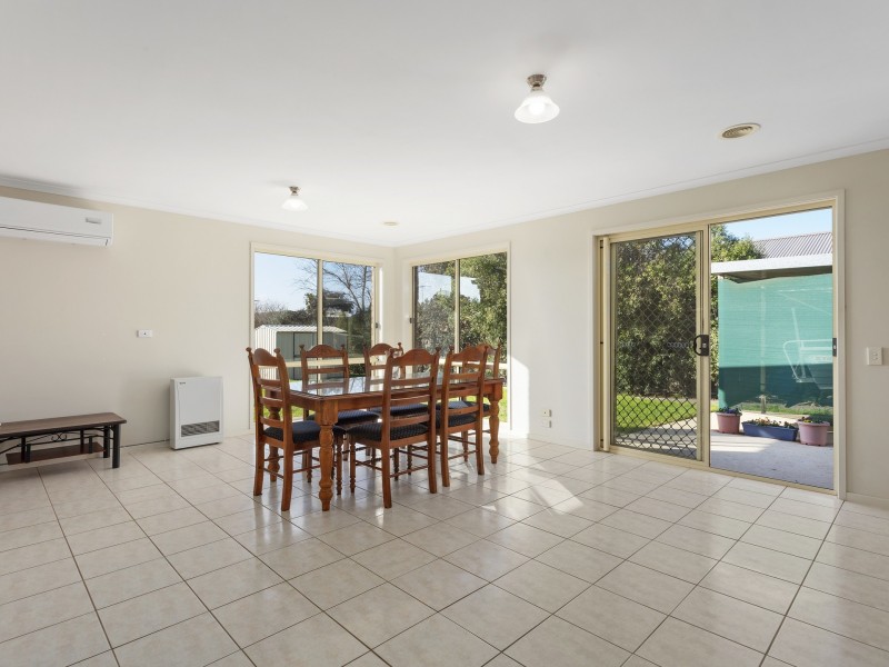 2 Starboard Court, St Leonards VIC 3223