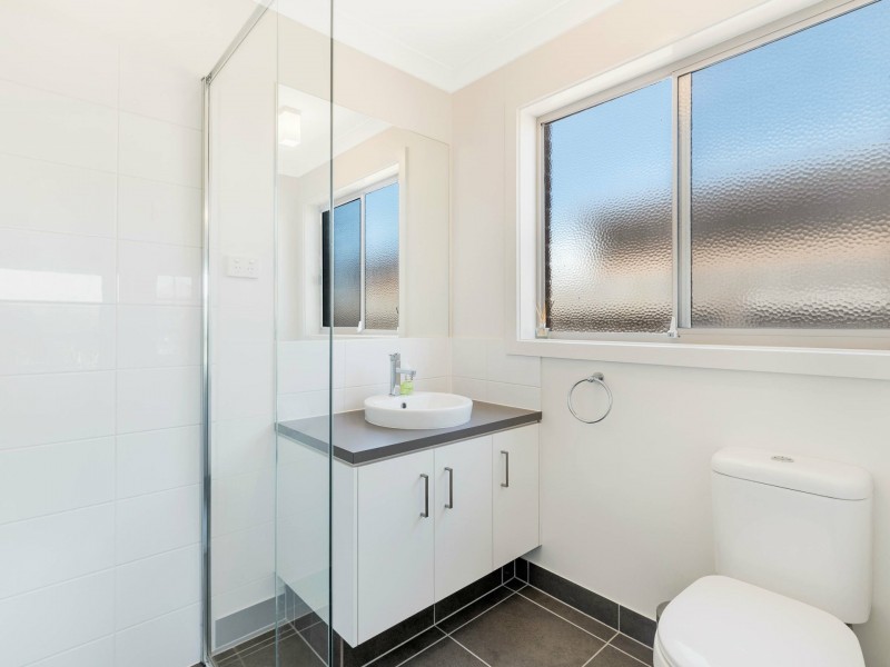 18 Pardolote Crescent, St Leonards VIC 3223