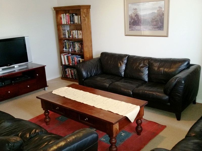 100 Pearl Bay Passage, St Leonards VIC 3223