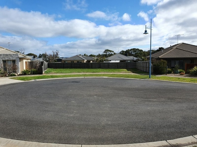 6 Seaspray Court, Indented Head VIC 3223