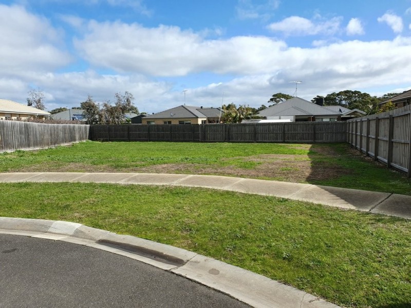 6 Seaspray Court, Indented Head VIC 3223