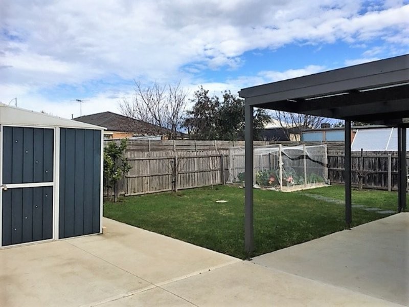 21 Leonard Street, St Leonards VIC 3223