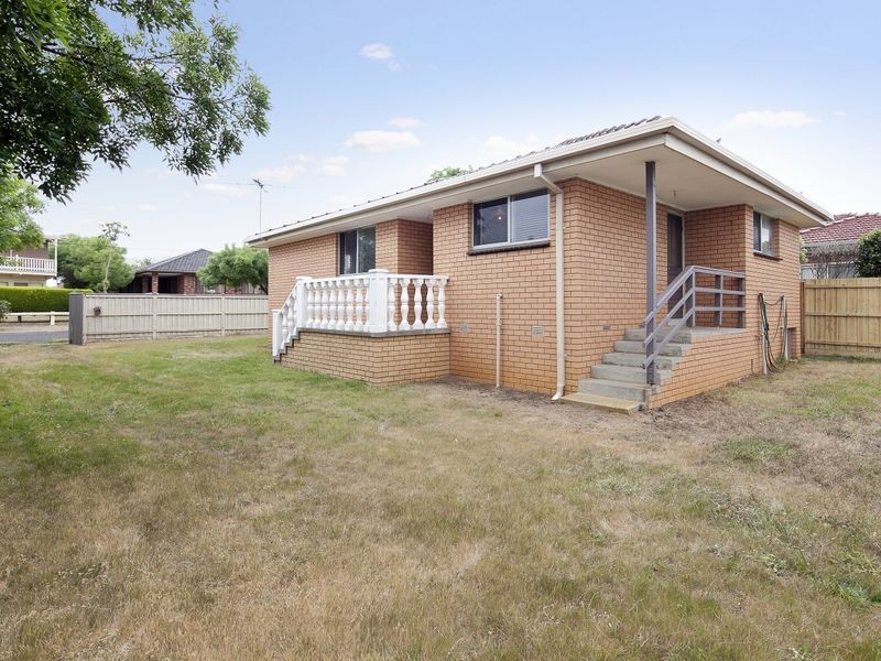 14 Leonard Street, St Leonards VIC 3223