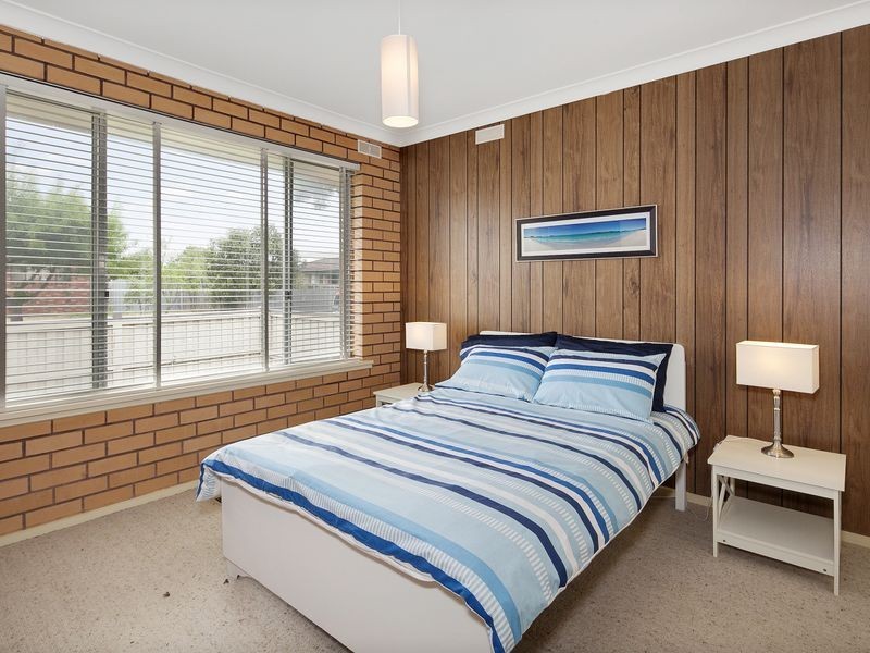 14 Leonard Street, St Leonards VIC 3223