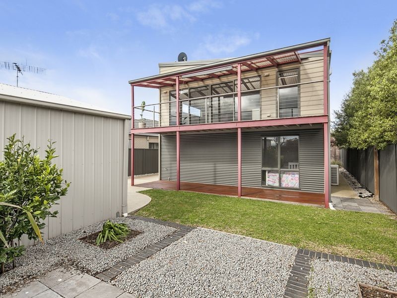 92 Pearl Bay Passage, St Leonards VIC 3223