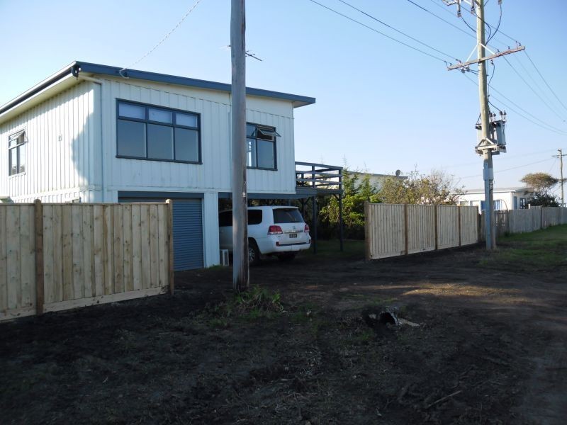 27 Whiting Avenue, Indented Head VIC 3223