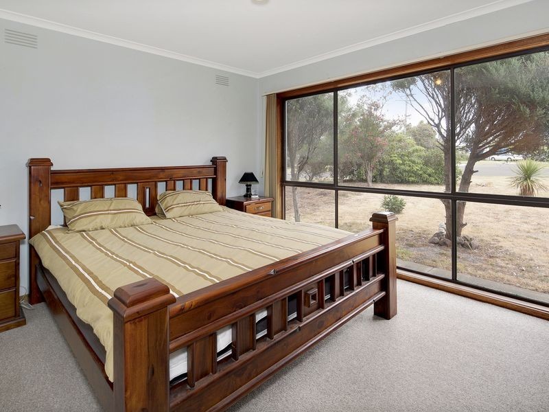 22 Centreway Road, St Leonards VIC 3223