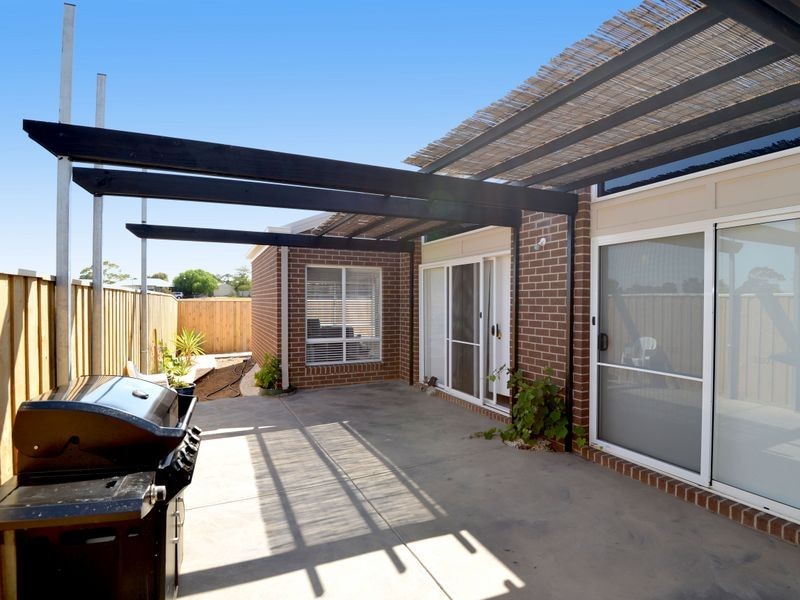 16 Halfmoon Crescent, Indented Head VIC 3223