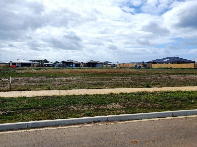 18 Felix Street, St Leonards VIC 3223