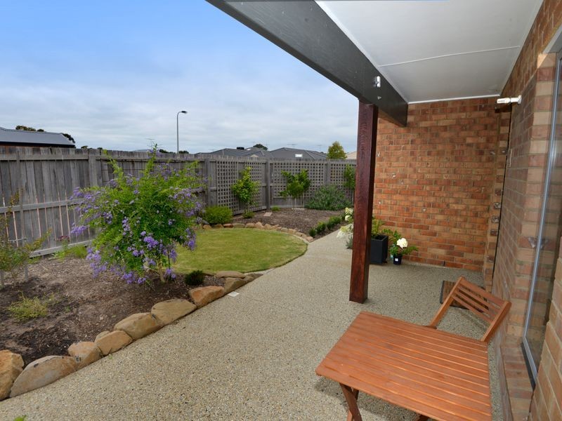 1 Waters Way, St Leonards VIC 3223