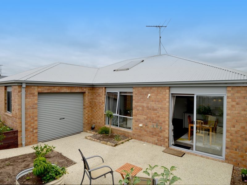 1 Waters Way, St Leonards VIC 3223