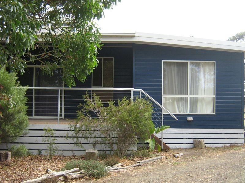 4 Collett Court, St Leonards VIC 3223