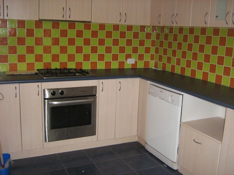 4 Collett Court, St Leonards VIC 3223