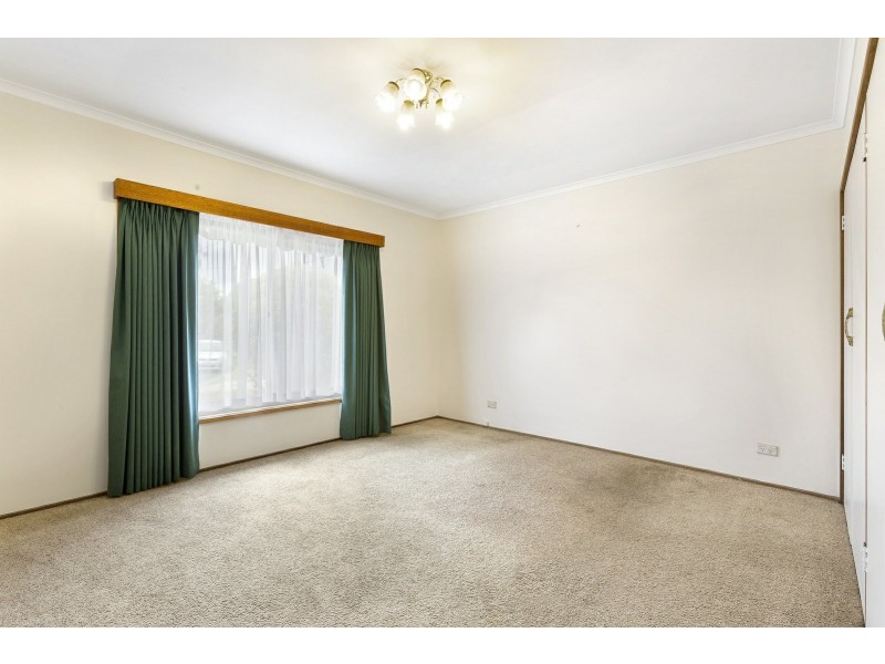 5 Cliff Court, St Leonards VIC 3223