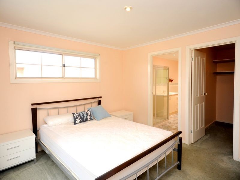 5 Edith Street, St Leonards VIC 3223