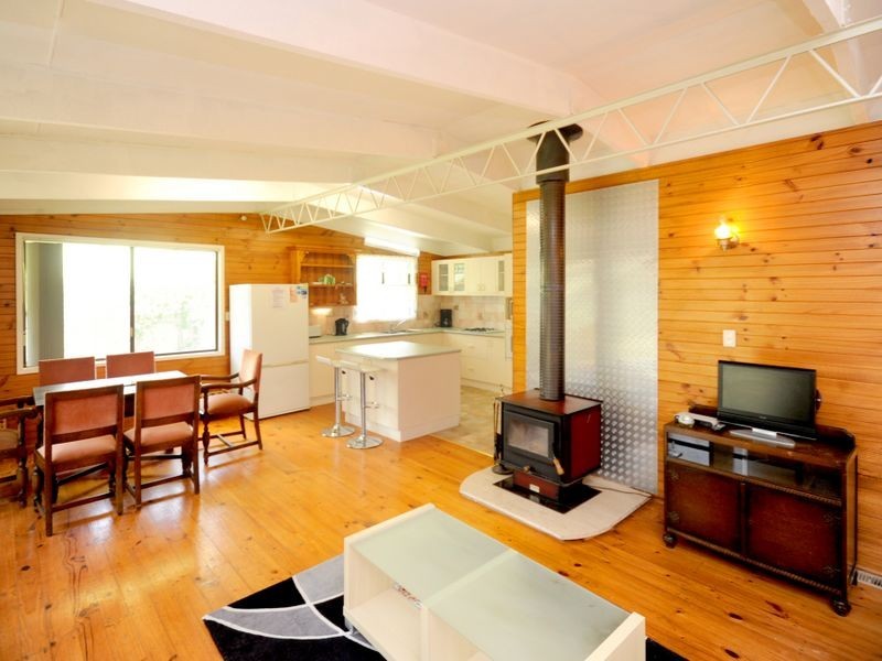 5 Edith Street, St Leonards VIC 3223