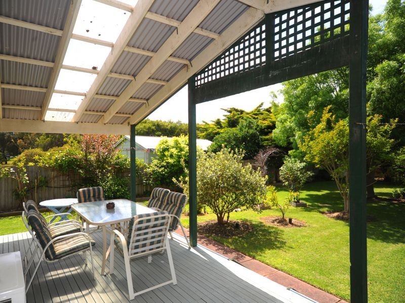 5 Edith Street, St Leonards VIC 3223