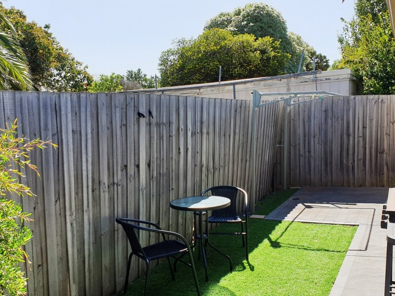 2/31 Valda Avenue, Indented Head VIC 3223