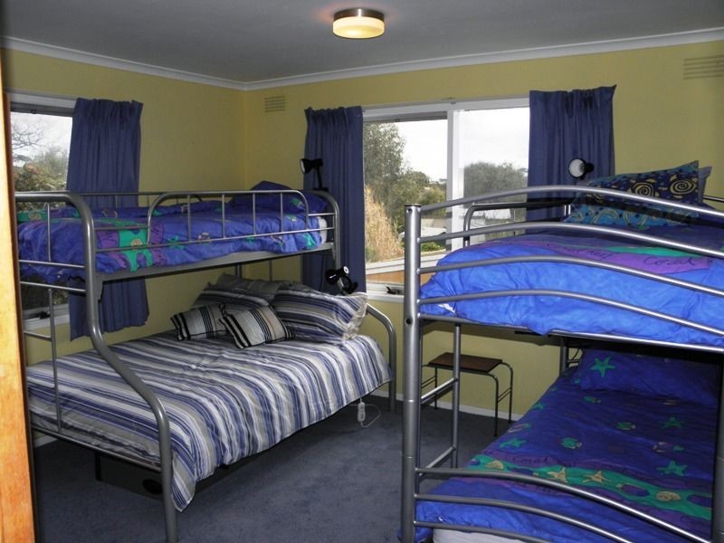 4/7 Bluff Road, St Leonards VIC 3223