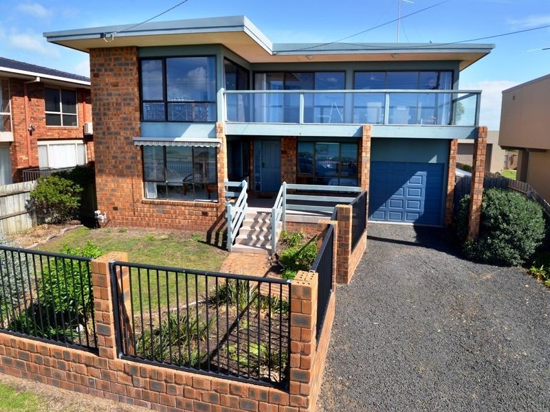 450 The Esplanade, St Leonards VIC 3223