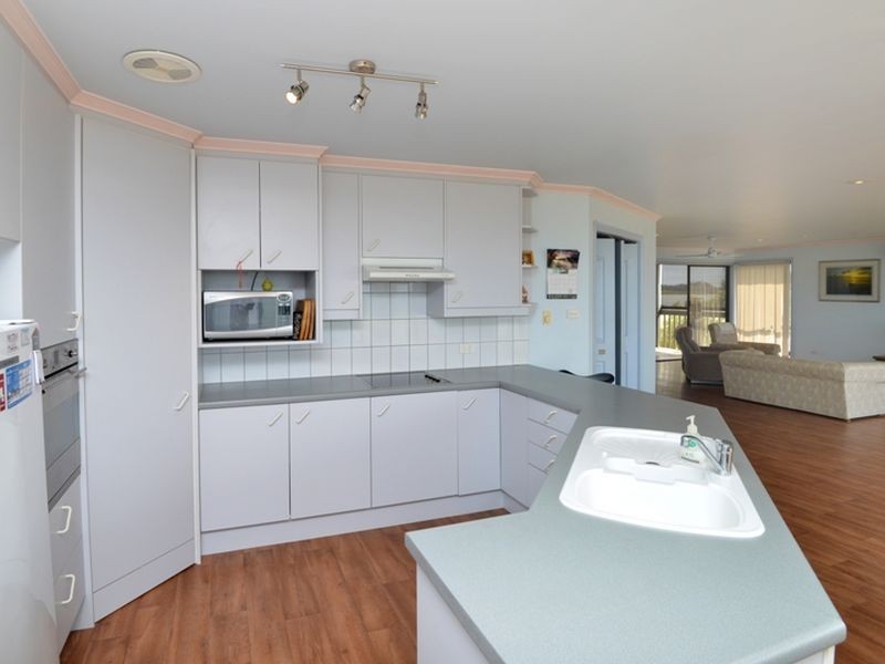 450 The Esplanade, St Leonards VIC 3223
