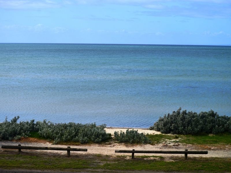 450 The Esplanade, St Leonards VIC 3223