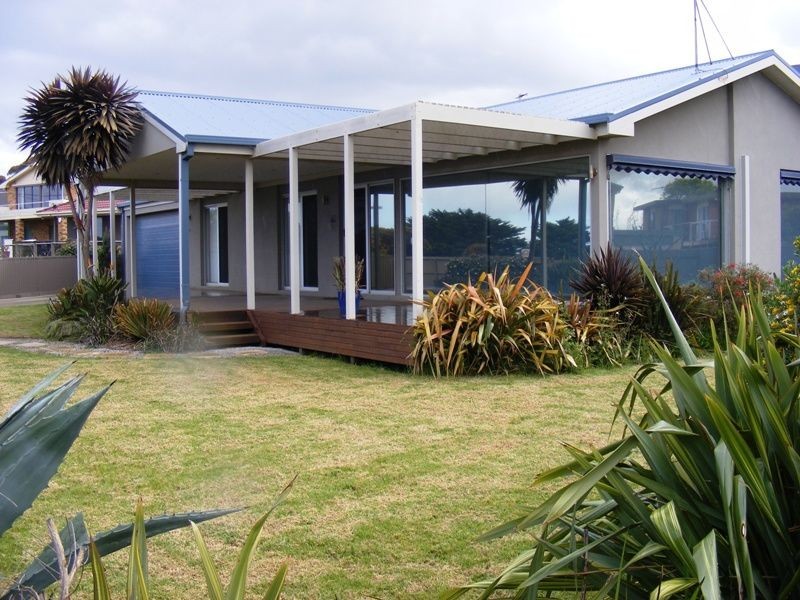 80 Bluff Road, St Leonards VIC 3223