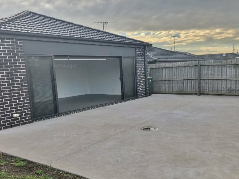 3 Seaspray Court, Indented Head VIC 3223