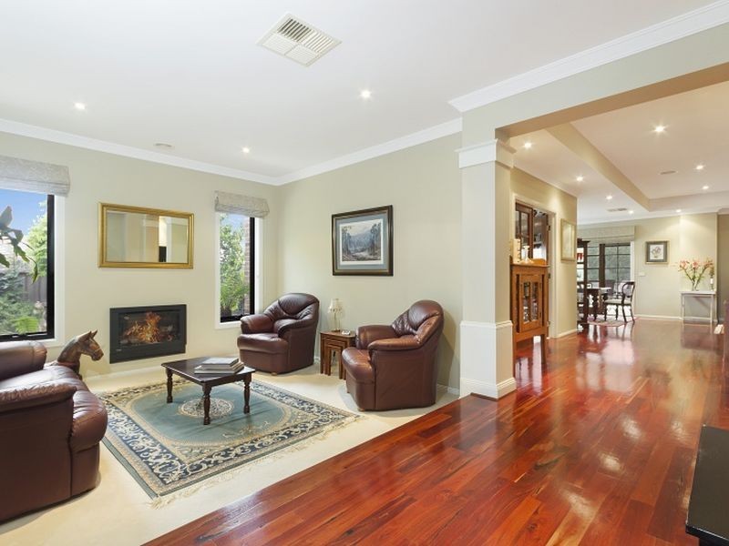 102 Pearl Bay Passage, St Leonards VIC 3223