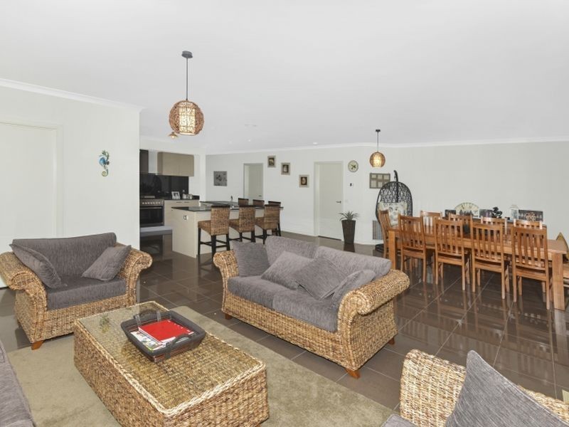 7 Cormorant Drive, St Leonards VIC 3223