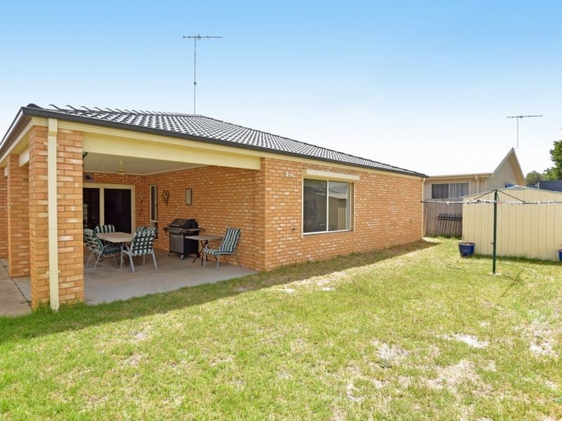 7 Cormorant Drive, St Leonards VIC 3223