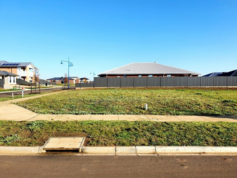 23 Monahan Drive, St Leonards VIC 3223