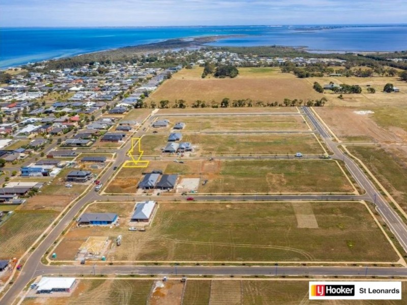 23 Monahan Drive, St Leonards VIC 3223