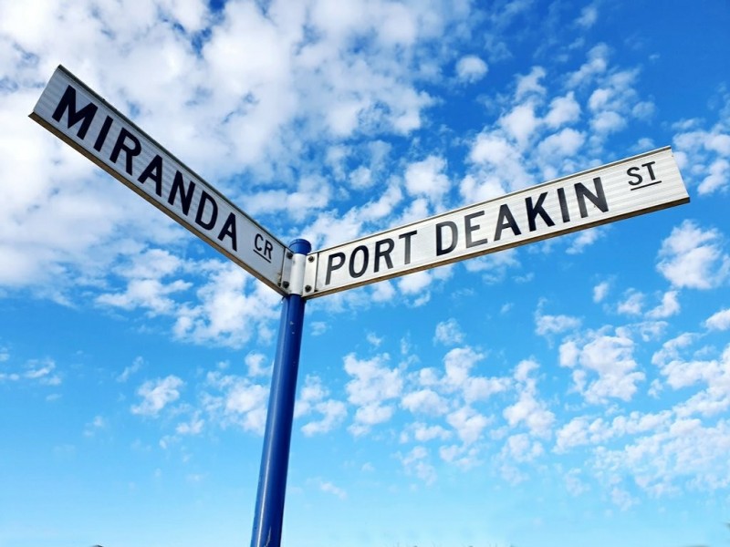 42 Miranda Crescent, St Leonards VIC 3223