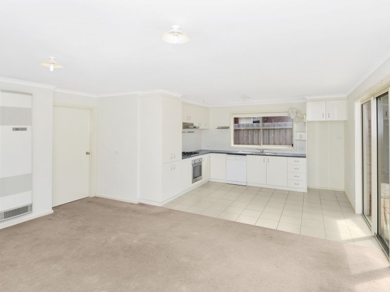 22 Wattlehill Grove, St Leonards VIC 3223