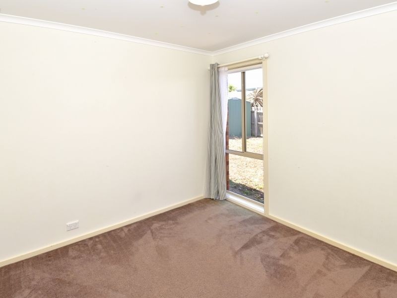 22 Wattlehill Grove, St Leonards VIC 3223