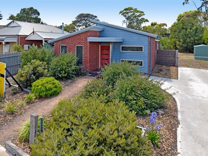 22 Wattlehill Grove, St Leonards VIC 3223