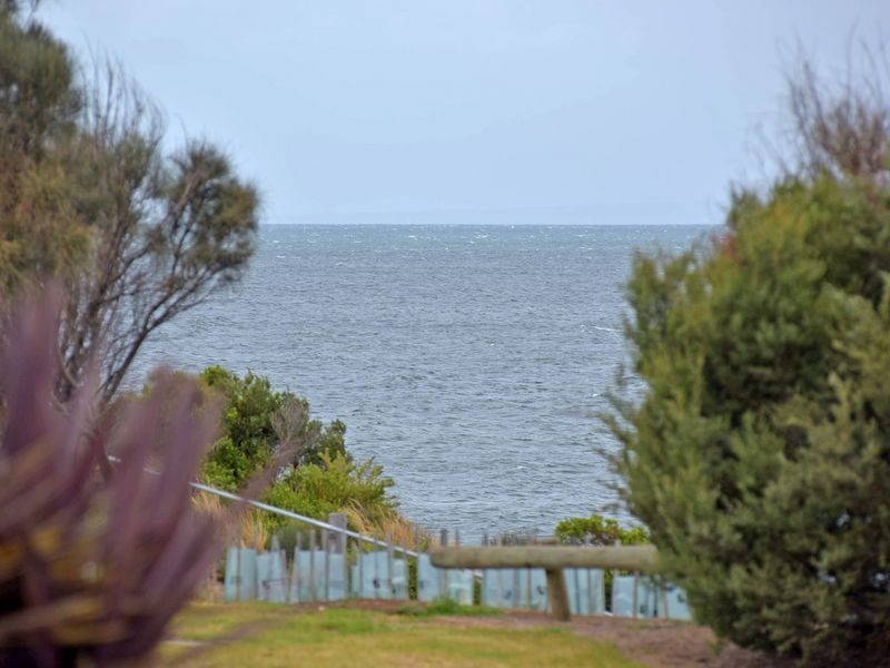 80 Bluff Road, St Leonards VIC 3223