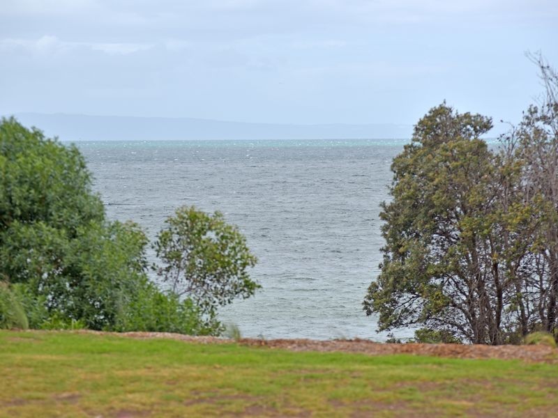 80 Bluff Road, St Leonards VIC 3223