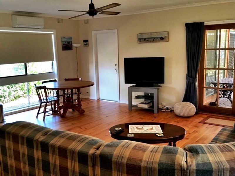 2/19 Cliff Street, St Leonards VIC 3223