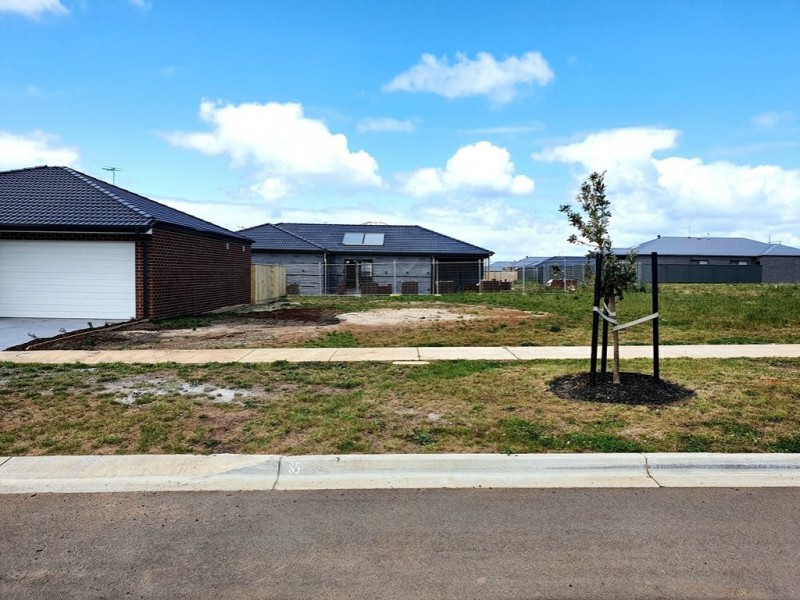 37 Thornton Avenue, St Leonards VIC 3223