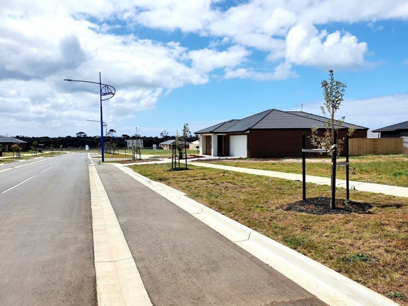 37 Thornton Avenue, St Leonards VIC 3223