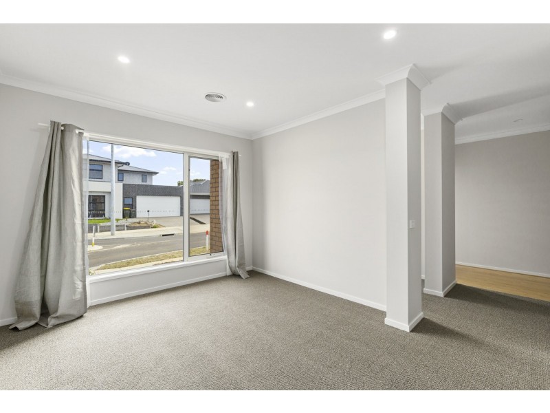 7 Emu Street, St Leonards VIC 3223