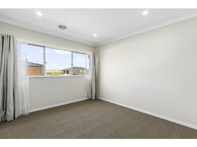 7 Emu Street, St Leonards VIC 3223