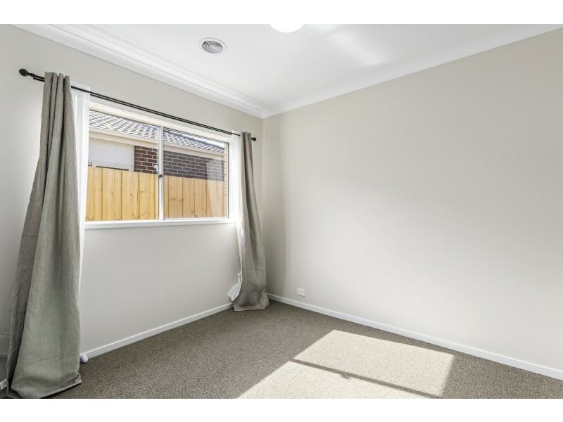 7 Emu Street, St Leonards VIC 3223