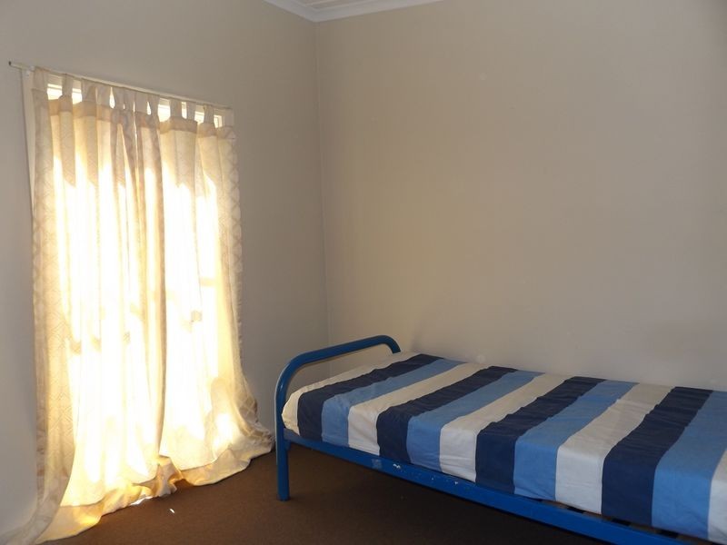 2/6 Cliff Court, St Leonards VIC 3223